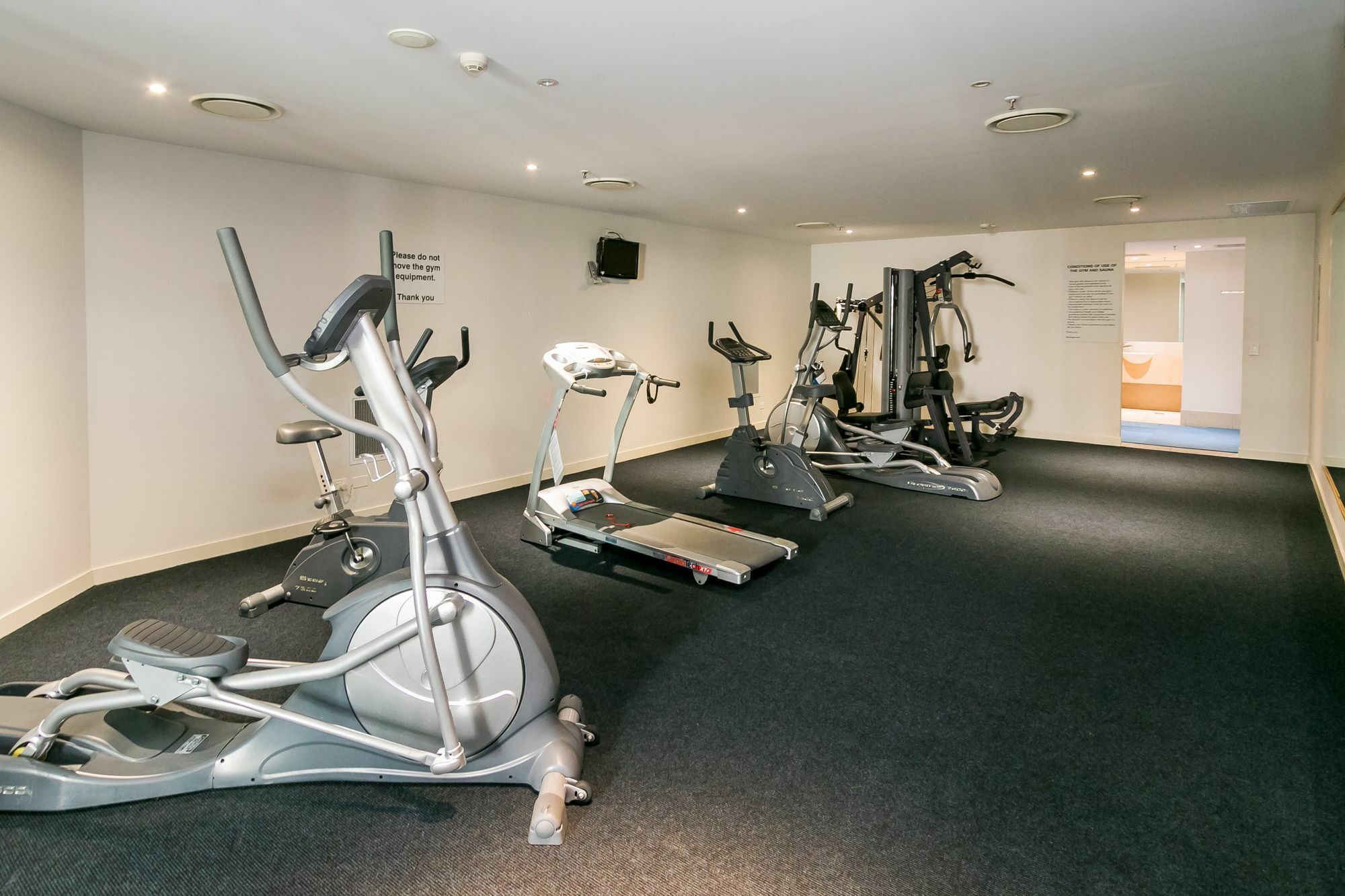 허비베이 그랜드 머큐어 알레그라 허비 베이 아파트 호텔 외부 사진 The gym at the hotel